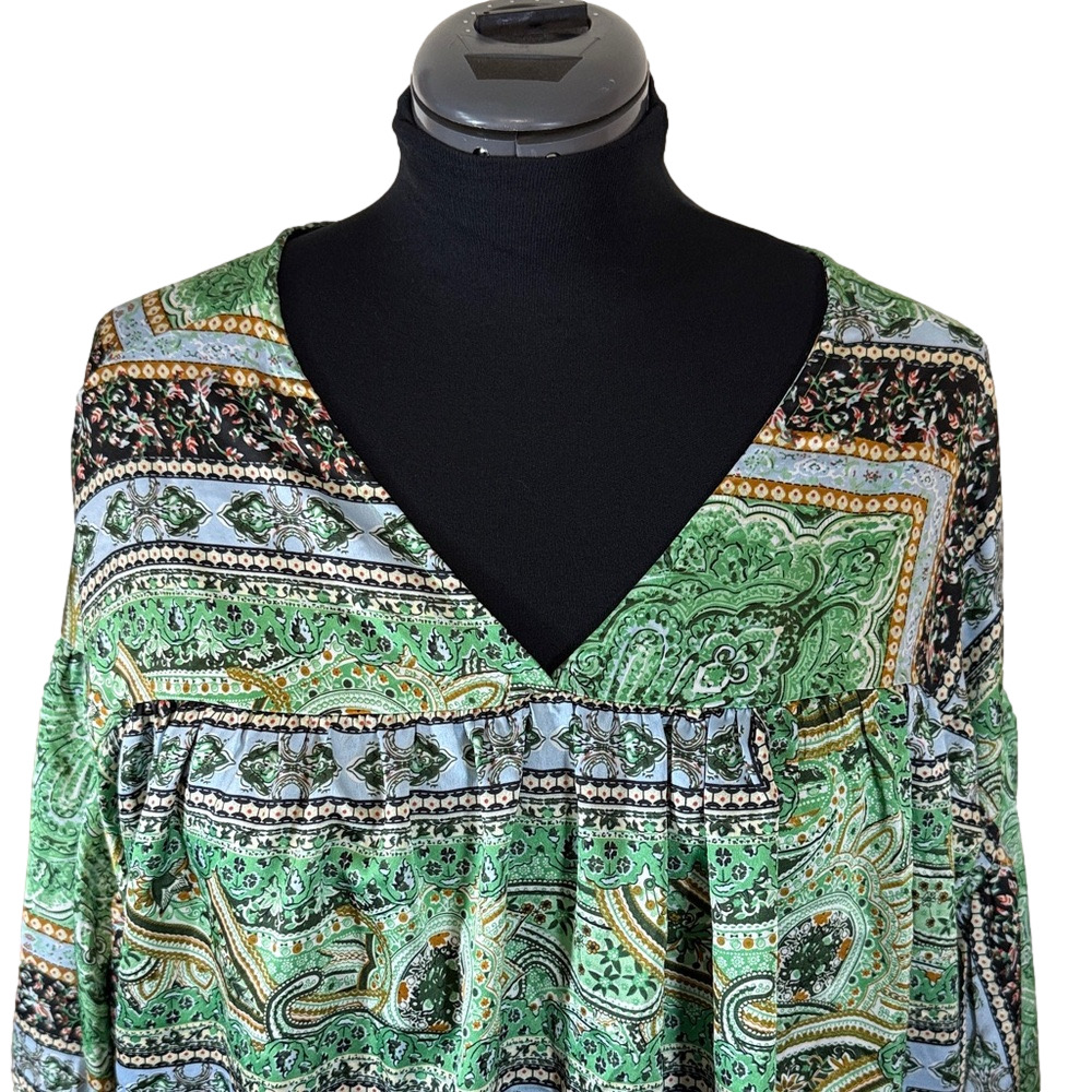 Chic Soul Green Paisley Balloon Sleeves Flowy Blouse SKU1473 - Picture 6 of 12